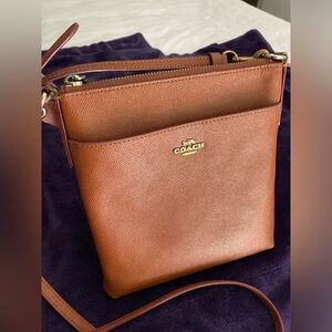 Coach Kitt pebbled leather crossbody bag 2020 light brown 8 x 9